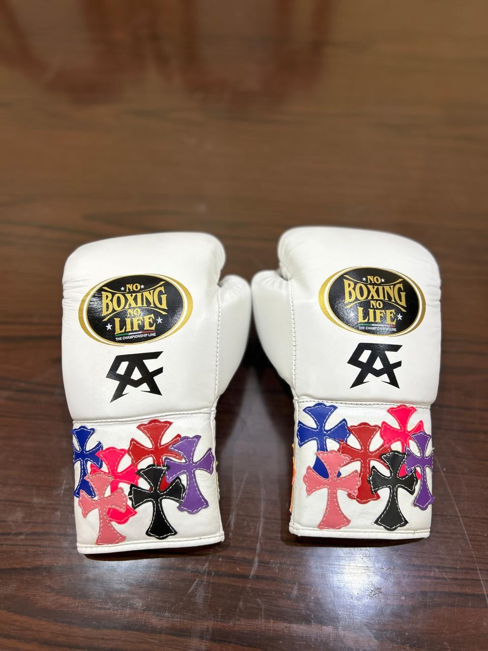Premium White Artistic Sparring Gloves – Professional Training Set | PunchPro Boxing