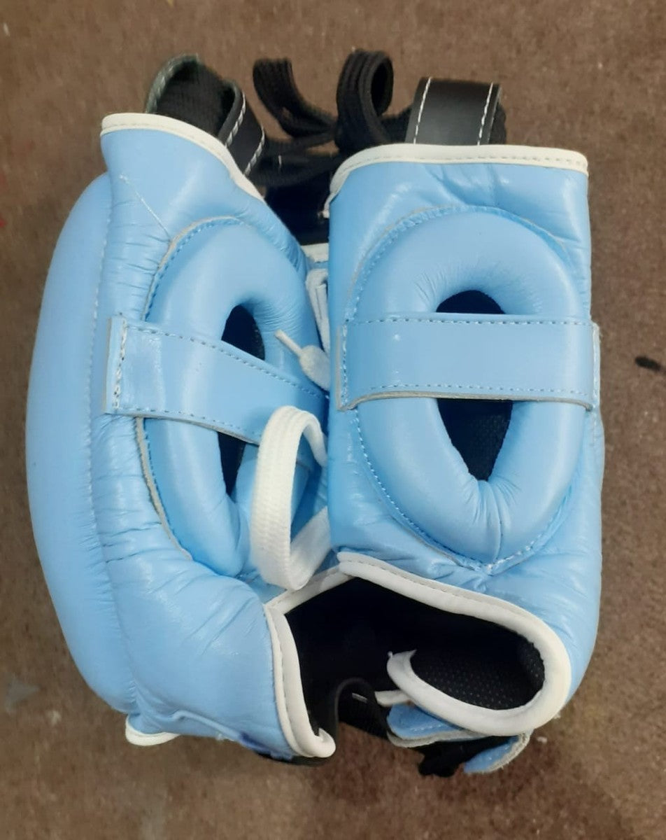 Winning Boxing Set Blue | Pro Fight Gloves, FG-5000 Headgear & Groin Protector